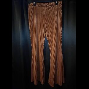 SHEIN Curve 1XL High Waisted Ribbed Flare Pants